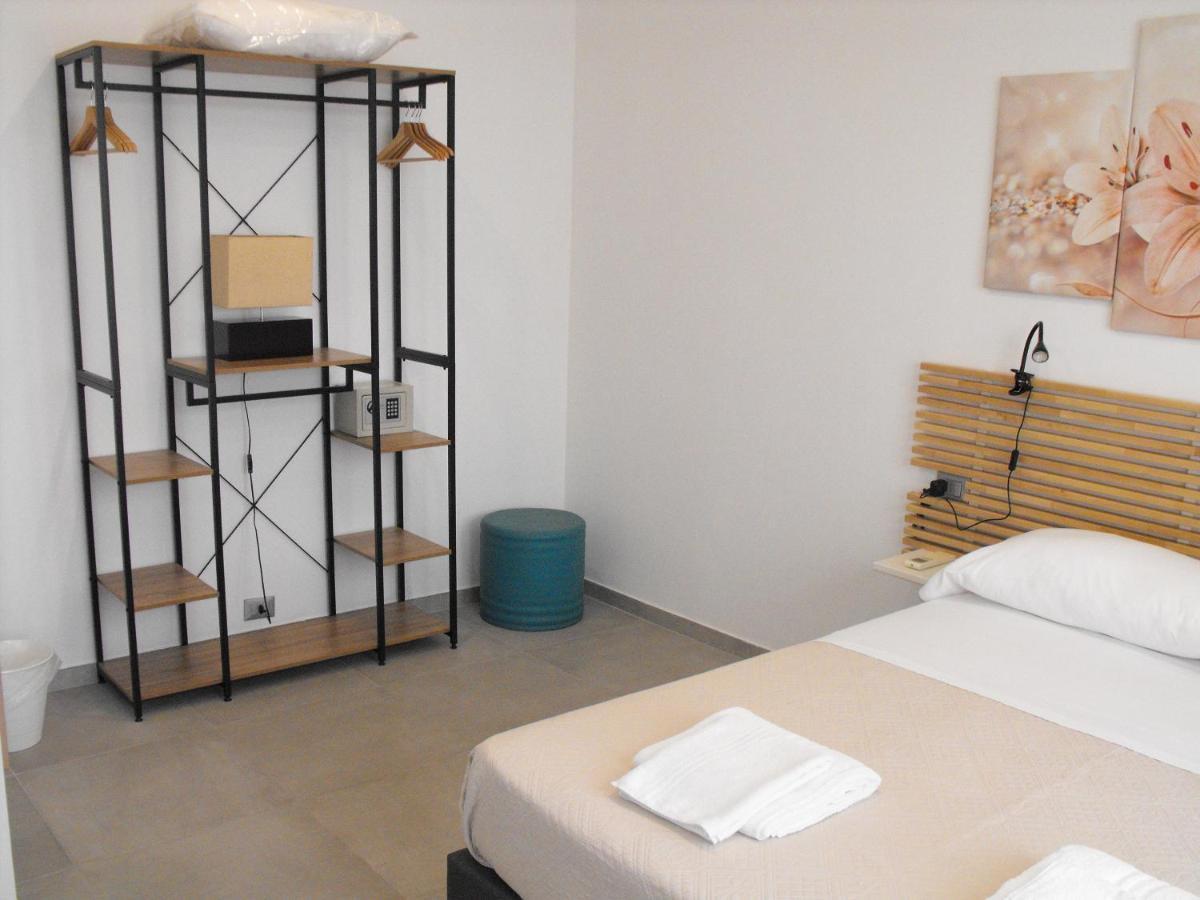 Dimora Chloe B&B ペスカーラ エクステリア 写真